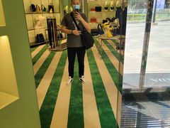 -PRADA普拉达(国际广场店)