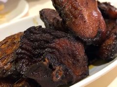 上海熏鱼-老正兴菜馆(福州路店)