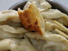 -黄阿姨锅贴大王(万航渡路店)