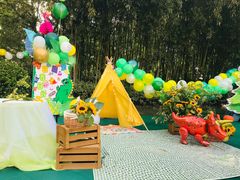 -上海青草地幼儿园