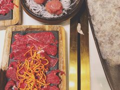 手打牛肉丸-洪氏嗨捞·猪肚鸡火锅(阳光天地店)