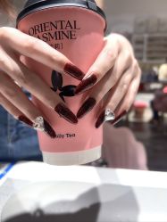 -丽心自助美甲美睫