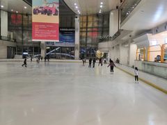 -冰纷万象滑冰场(深圳万象城店)