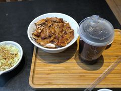 -熊吞·大碗丼烧肉饭(西市场嘉华店)