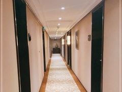 -青岛天瑞星空酒店