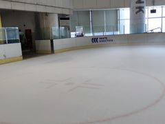 -冠军冰场CHAMPION RINK(百联又一城店)