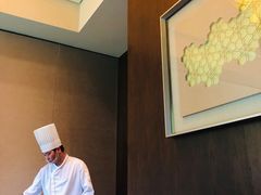 老式果木烤鸭-西安凯悦酒店·湖畔中餐厅