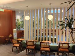 -奈雪的茶(亨特国际广场店)