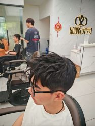 点击看大图 -尤司男士国潮理发馆