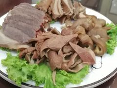 -乔家小院•本地小海鲜•非遗驴肉(万年泉路店)