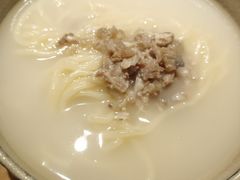 -初蓉丨遇见新川菜(亲贤街荣耀店)