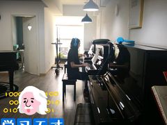 -梅纳·钢琴声乐架子鼓Mena Music(双井店)