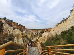 -彩色沙林风景区