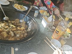 -老渔翁炖鱼坊(黄海西路东山店)