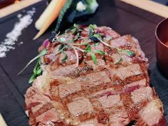碳烤进口眼肉配时蔬-YUE·6·西式融合餐厅(外滩六号店)