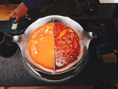 -湊湊火锅·茶憩(南京东路悦荟店)