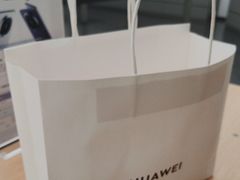 -华为授权体验店(龙湖礼嘉天街)