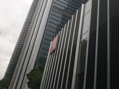 -优衣库(深圳万象天地旗舰店)