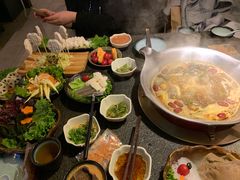 -湊湊火锅·茶憩(和平大悦城店)