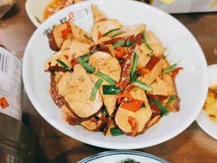 -富正毅三下锅·湘西韵味(天门山索道店)