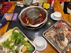 -金鼎雪山牦牛杂火锅(理县总店)
