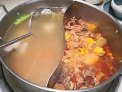 -左庭右院鲜牛肉火锅(浦江欢乐颂店)