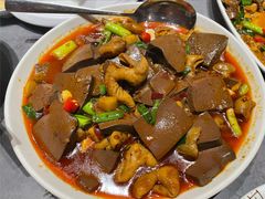 鸭血肥肠-佬太公海鸭·海鲜大排档(上海总店)