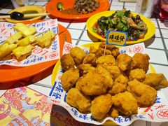 解腻烤菠萝-碌碌发·东南亚风味烧烤档(体育西店)