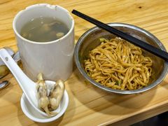 -广达眼镜炖罐(广达店)