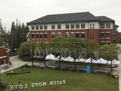-上海新纪元双语学校
