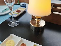 -三亚亚龙湾瑞吉酒店·宴悦Driftwood·游水海鲜·牛排·草坪·私人定制