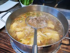 -牛缘村·贵州黄牛肉火锅(西善桥店)