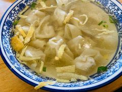小馄饨-裕兴记·三虾面(西北街总店)