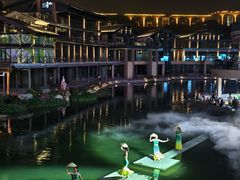 -星巴克(南宁民歌湖店)