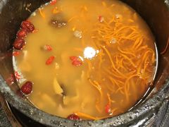 -峰瑞藏地美食·石锅鸡·牦牛肉(大昭寺品牌店)