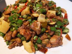 渝椒土公鸡-渝信川菜 · 川味家常菜(长安店)