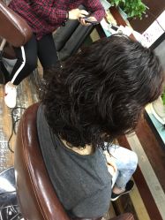 -镁连社·美联社