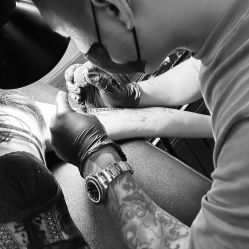 -雲艺刺青·洗纹身