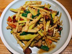 春笋炒腊肉-桂小厨广西菜(万象城店)