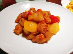 咕噜猪颈肉配菠萝-有璟阁港式餐厅(国贸商城店)