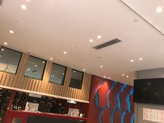-陈露国际冰上中心(天津嘉里汇店)