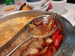 -左庭右院鲜牛肉火锅(金山万达店)