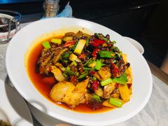 -野山舂·贵州现舂酸汤牛肉(民生路店)