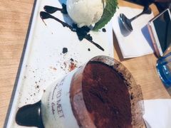 -必胜客(WOW中心城店)