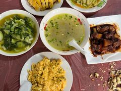 -小鱼草莓采摘园农家乐·小鱼餐厅