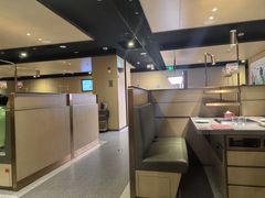 -海底捞火锅(曹安公路店)