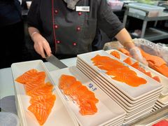 -四海一家自助餐(益田假日广场店)