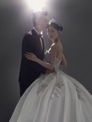 -第一夫人婚纱摄影(南京店)