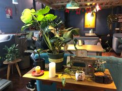 -84那年咖啡馆(李沧万达店)