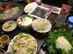 -唇辣号重庆老火锅(燕郊鑫乐汇店)